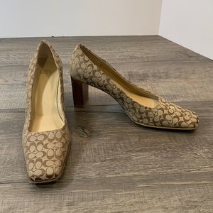 Coach "Malerie" fabric square toe heels size  8